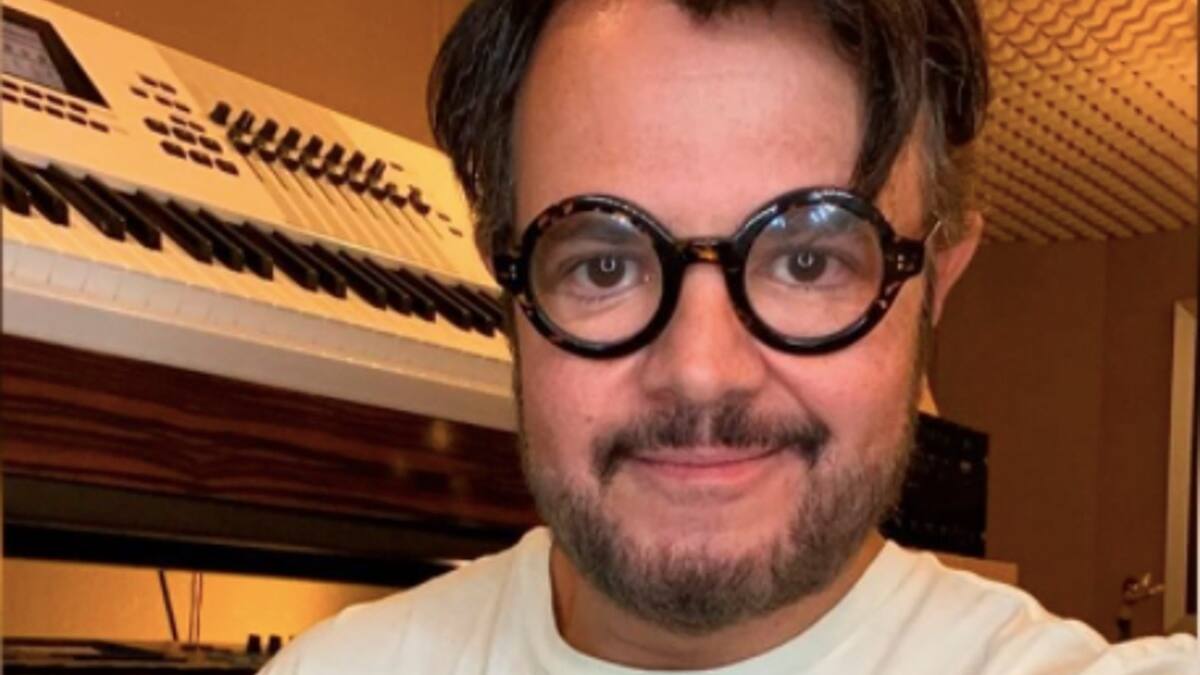 Aleks Syntek se retracta y asegura que sí podría cantar reggaetón