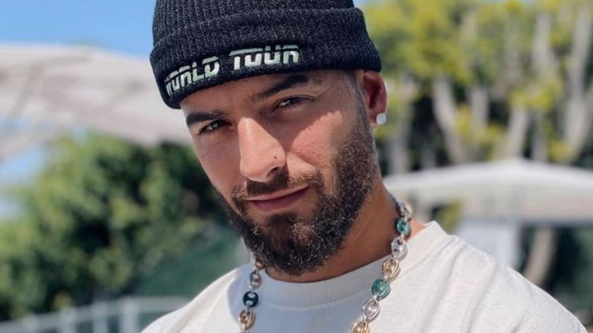 Maluma hace su propio homenaje a Julio Iglesias