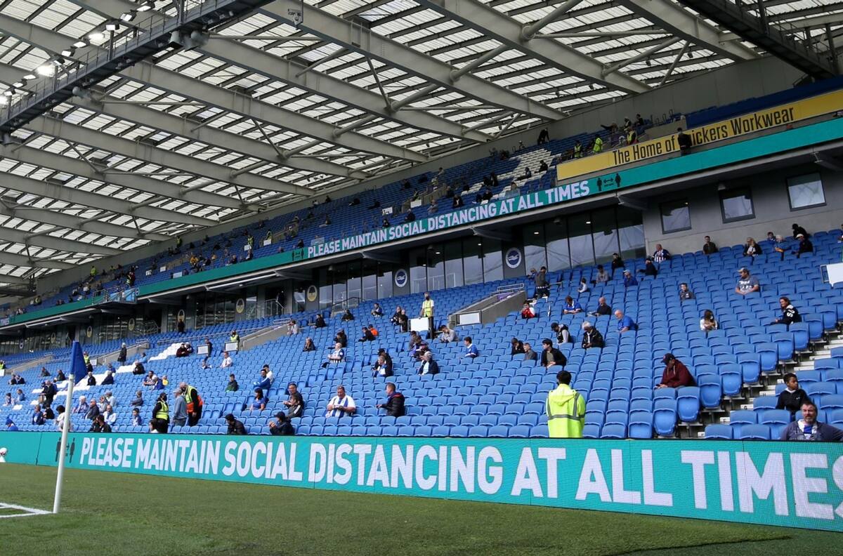 Fin de la crisis: Reino Unido permitirá fanáticos en tribunas deportivas