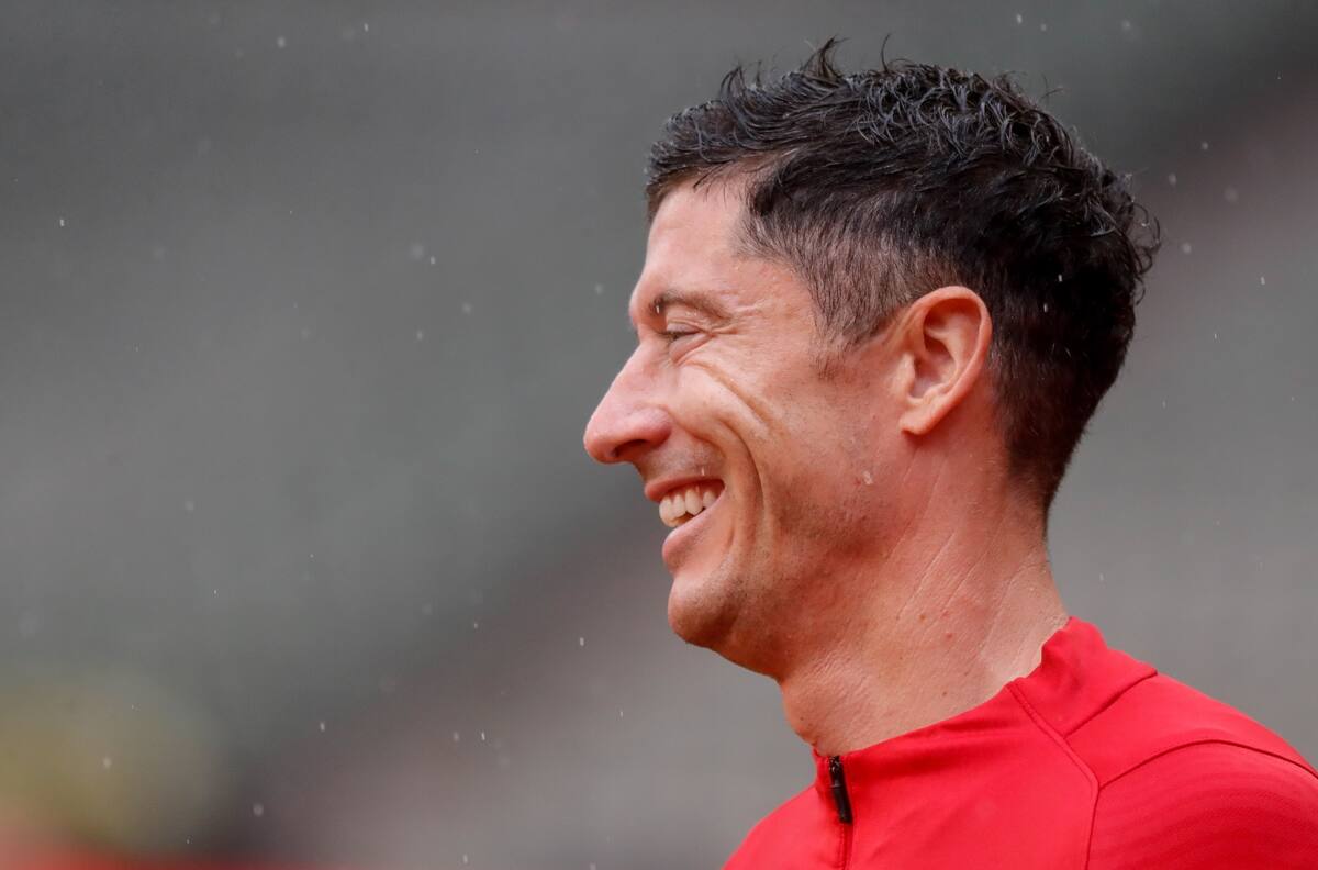 Oliver Kahn confirmó que Bayern Múnich espera a Robert Lewandowski para temporada 2022-2023