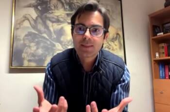 Ernesto D'Alessio acusado de transfóbico: compara cirugía de cambio de sexo con una liposucción