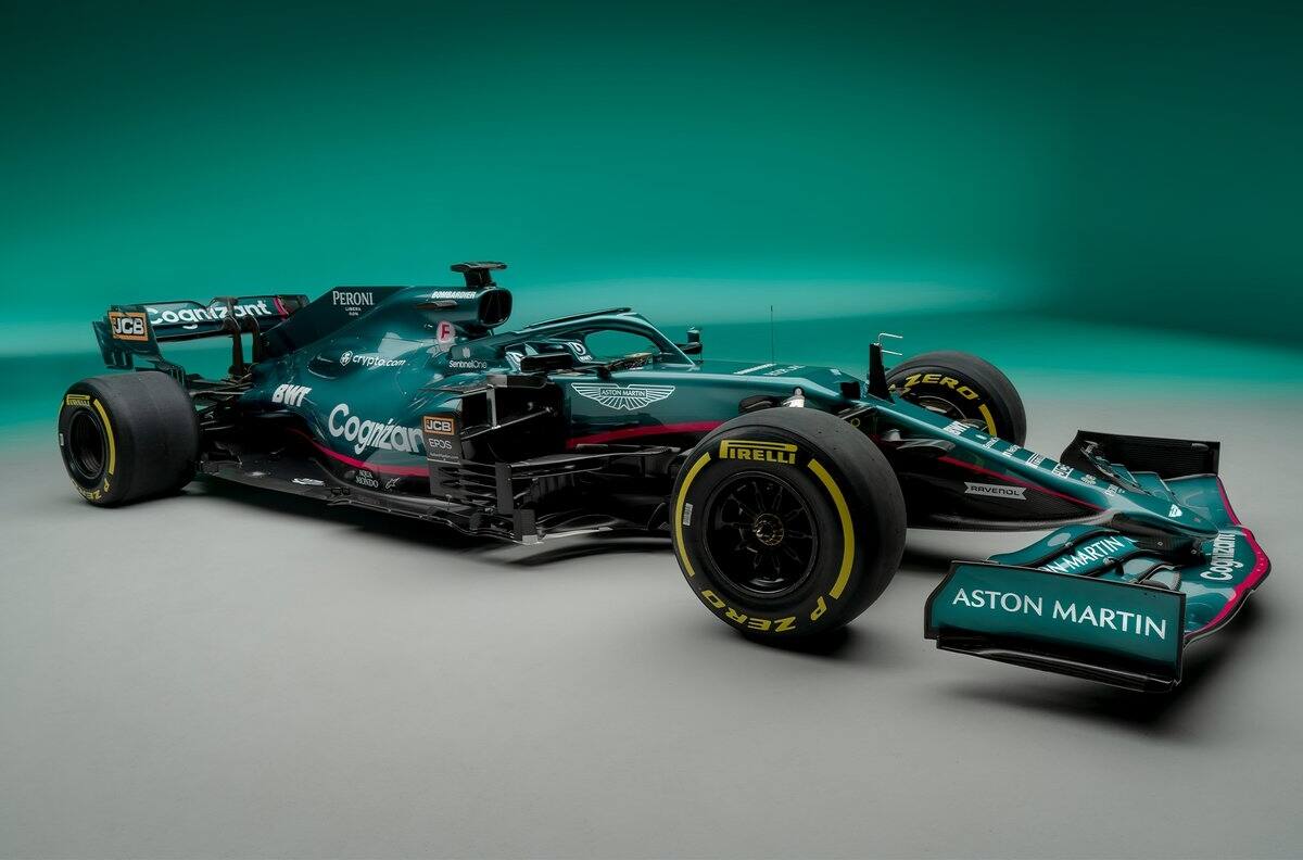 Aston Martin presentó a sus pilotos en 2022
