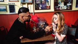 Maluma y Madonna protagonizan sensual portada en revista "Rolling Stone"