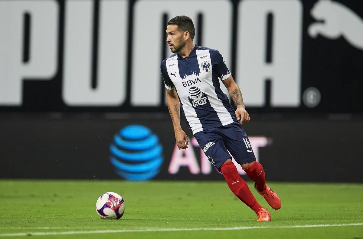 Celso Ortíz renovó su contrato con Monterrey y disputará el Apertura 2021
