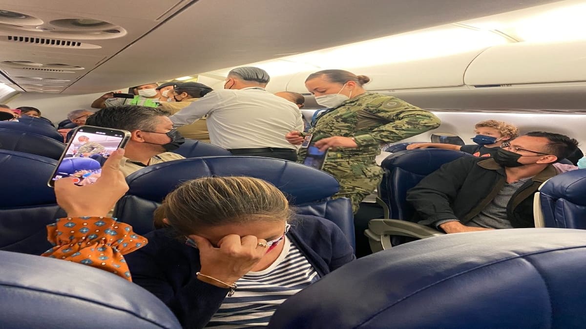 VIDEO VIRAL | Cancelan vuelo de Aeroméxico por pasajeras en estado de ebriedad