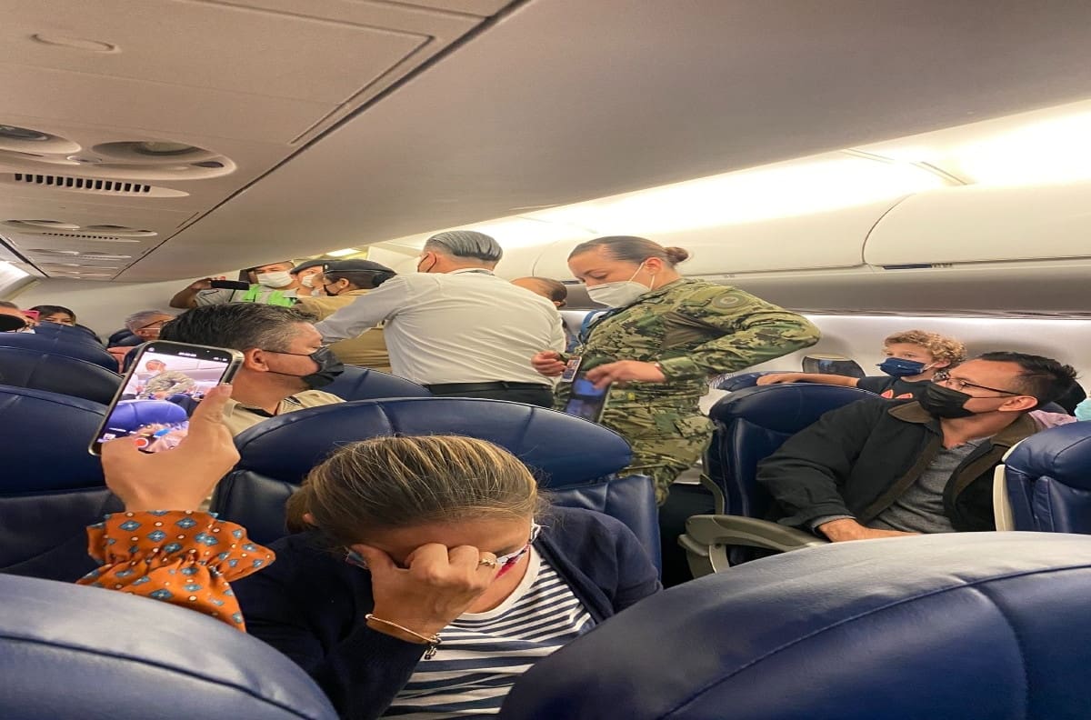 VIDEO VIRAL | Cancelan vuelo de Aeroméxico por pasajeras en estado de ebriedad