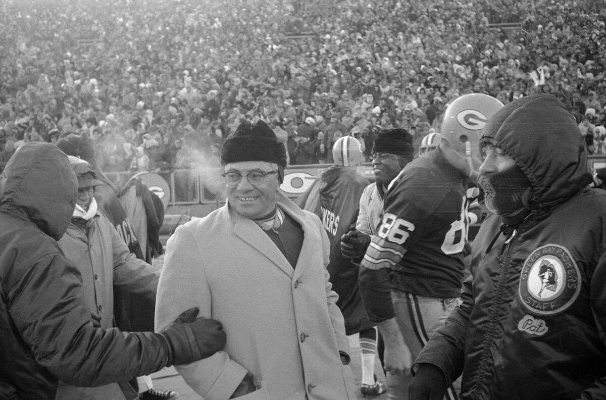 ¿Quién fue Vince Lombardi y por qué se llama así el trofeo el Super Bowl?