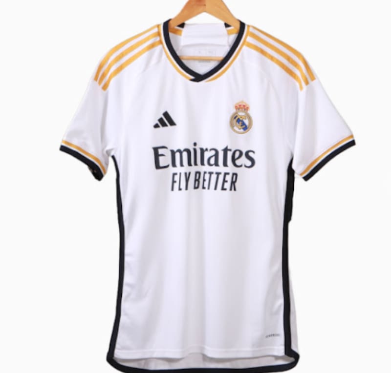 Posible camiseta 2023-24 de los "Merengues"