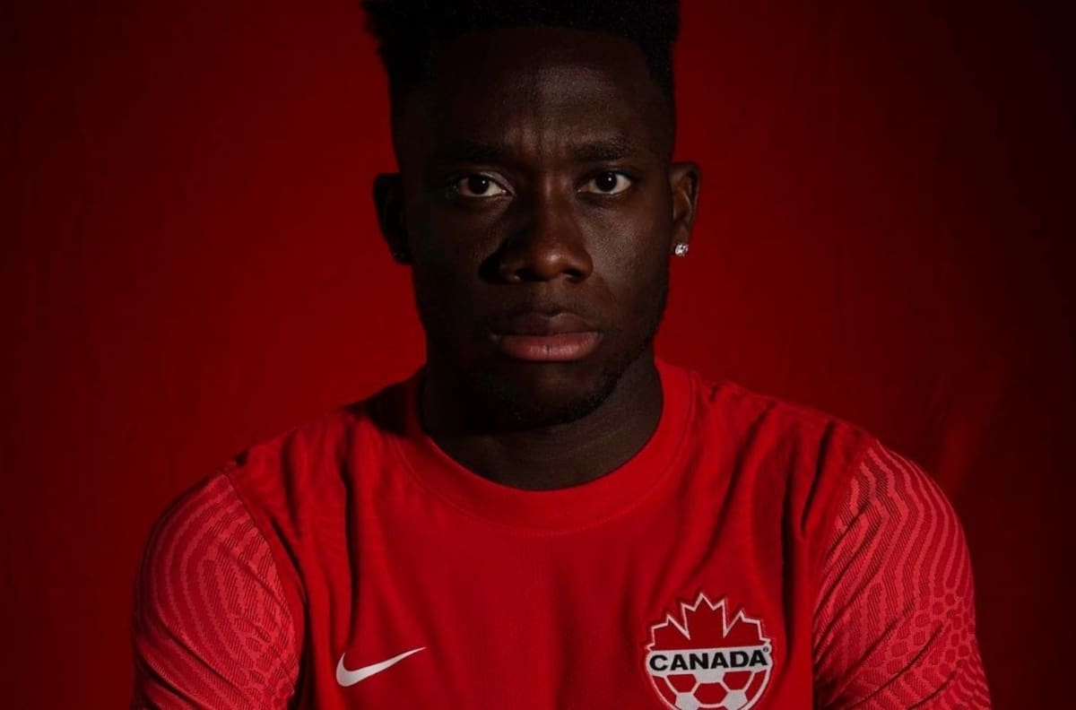 Alphonso Davies es baja para Canadá en Copa Oro 2021