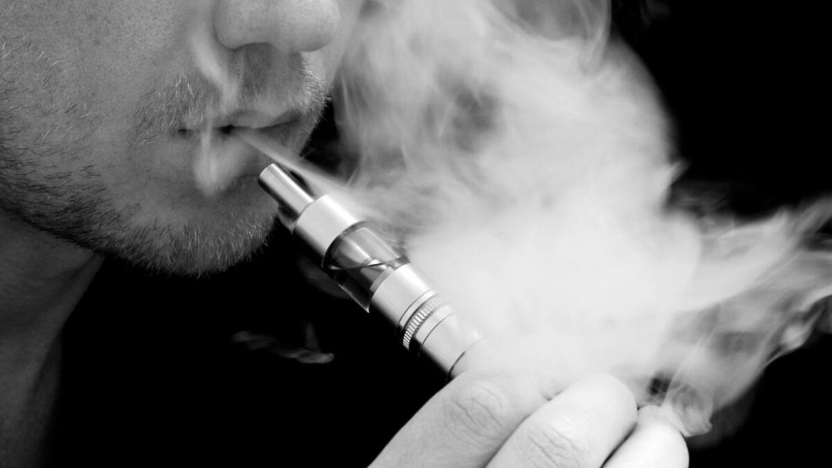 Día Mundial Sin Tabaco : ¿Qué son los vapeadores y por qué se prohibió su uso?