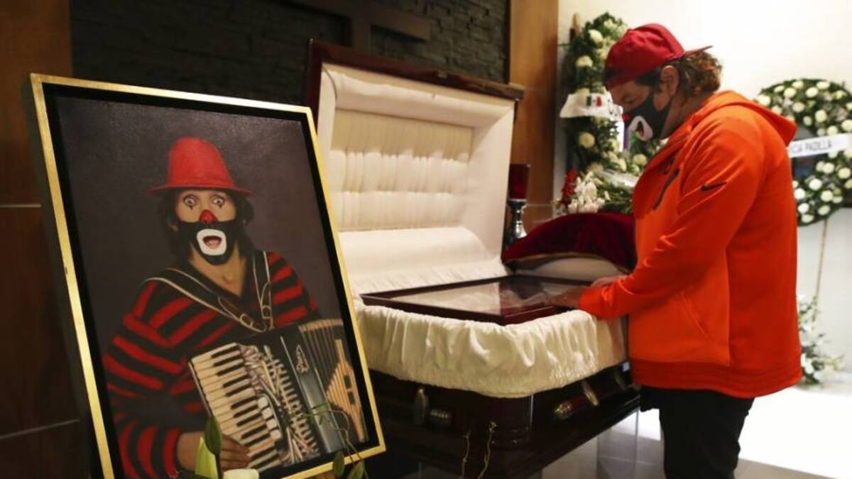 Así fue el funeral de Cepillín. Su viuda pidió ayuda para que se cumplan las peticiones del difunto