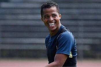 Futbol de Estufa: Equipos niegan tener interés en Giovani dos Santos