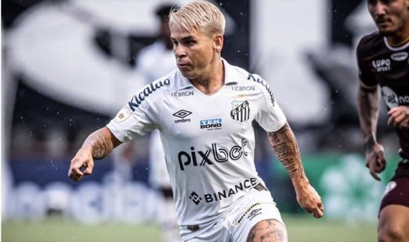 El venezolano termina su préstamo con Santos a fines de junio