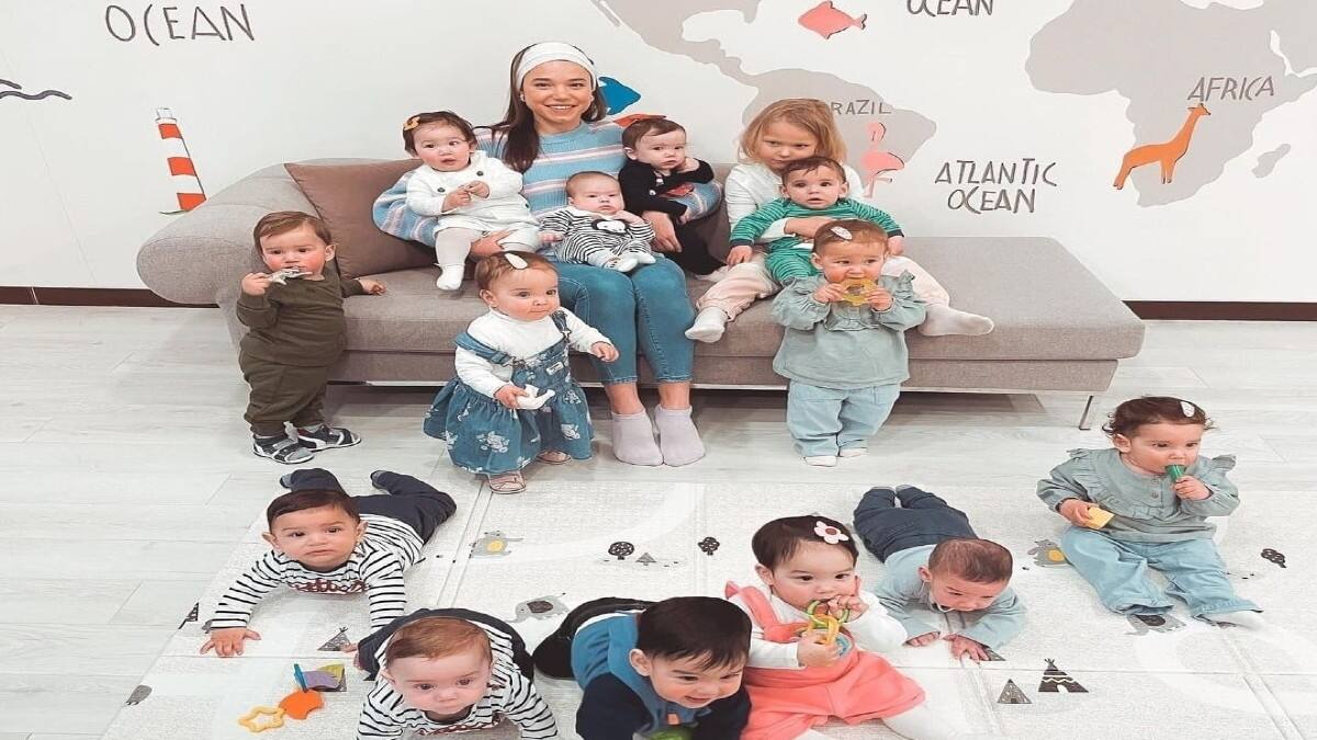 Pareja tiene 21 hijos, gasta casi 2 millones de pesos en niñeras