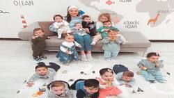 Pareja tiene 21 hijos, gasta casi 2 millones de pesos en niñeras