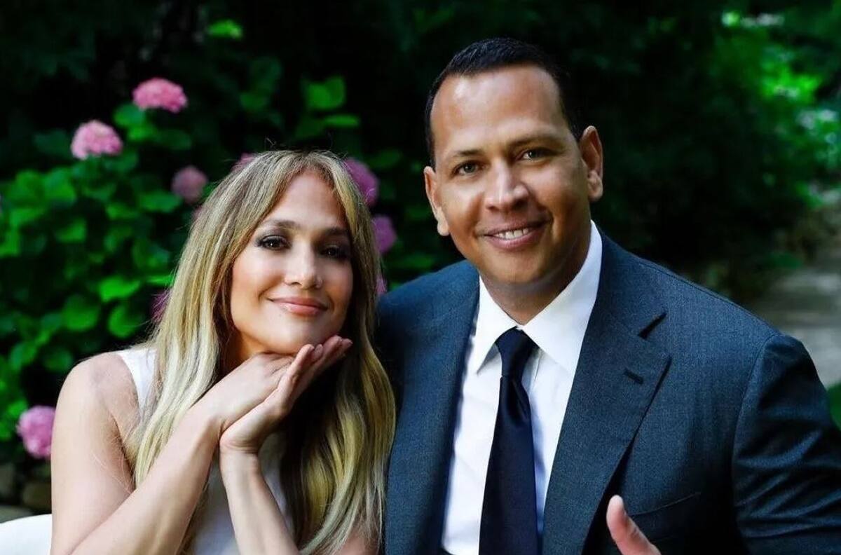 Filtran fotos de Jennifer Lopez llorando mientras discute con Alex Rodríguez