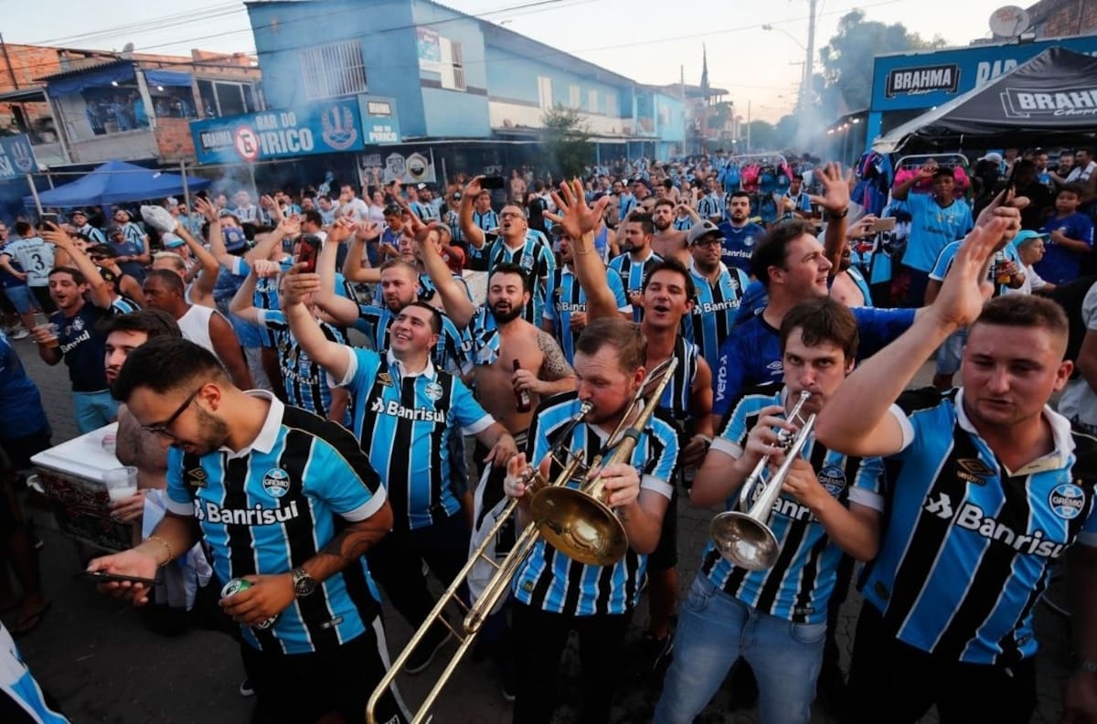 Hinchas de Gremio invaden cancha tras caer al penúltimo puesto ante Palmeiras