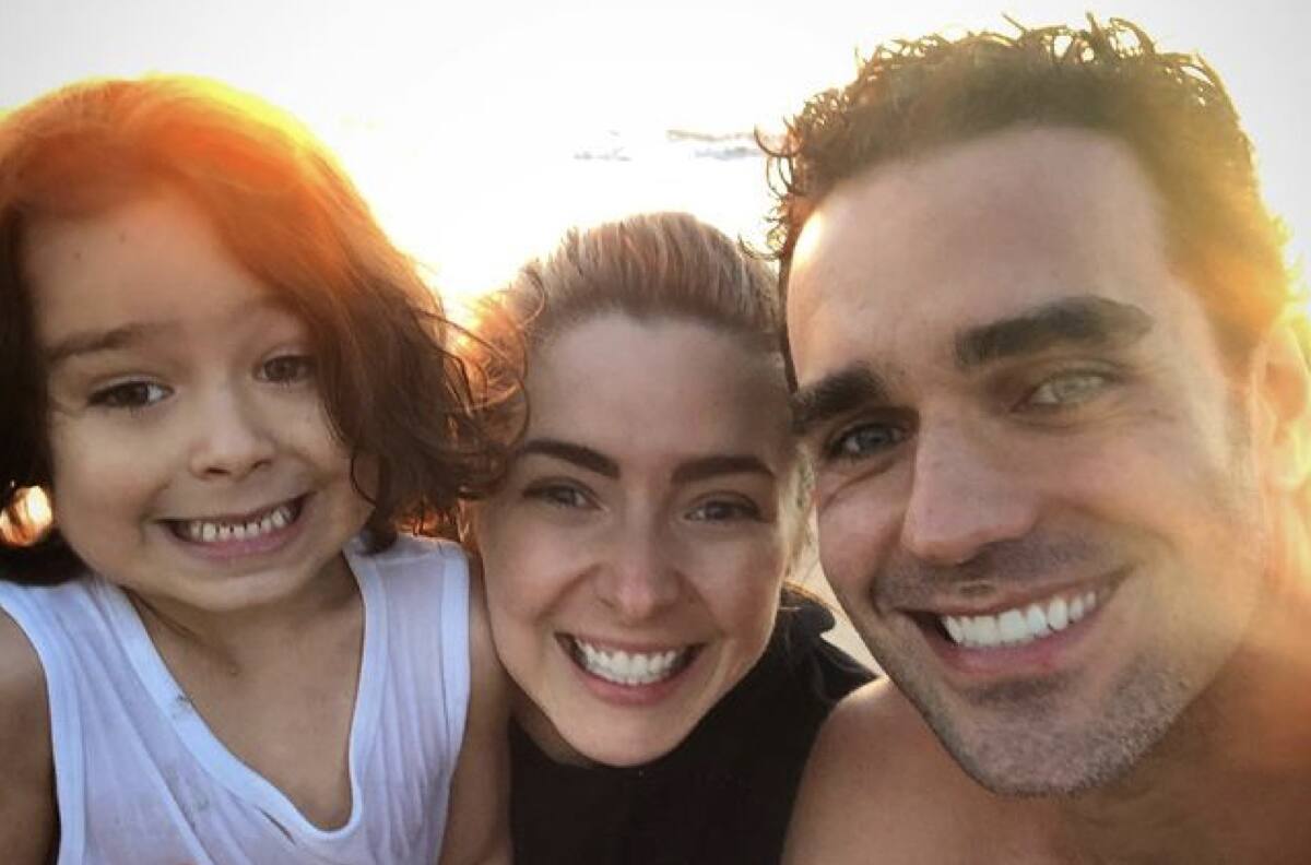 Así reaccionó Marcus Ornellas luego de las críticas por dejar que su hijo use vestido para jugar