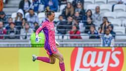 VIDEO | El magnífico pase de Tiane Endler en el Olympique de Lyon que se volvió viral