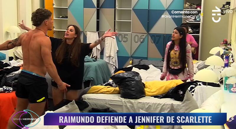 Ignacia Michelson separando a Raimundo Cerda de Scarlette Gálvez.