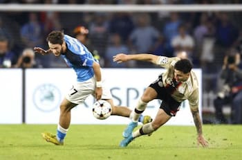 Estadística pone más en evidencia el mal partido de Jorge Sánchez con Ajax en Champions League