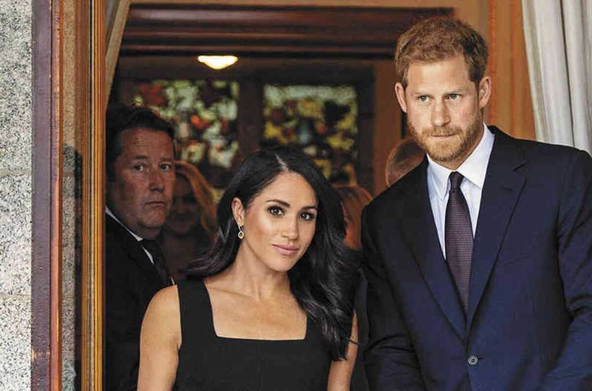 Principe Harry agasajó a Meghan Markle con una tarta y esto le costó