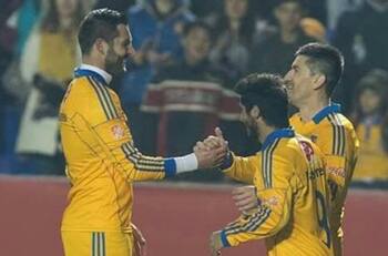 Héctor Mancilla felicitó a André-Pierre Gignac por su título de goleo en la Liga MX: "Grande leyenda"