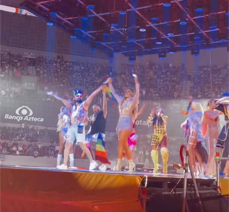 Celebran a la comunidad LBGTQ+