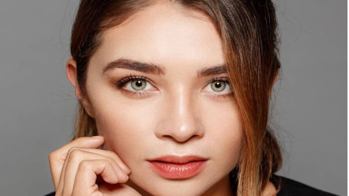 Daniela Luján se muestra al natural en redes y le llueven elogios