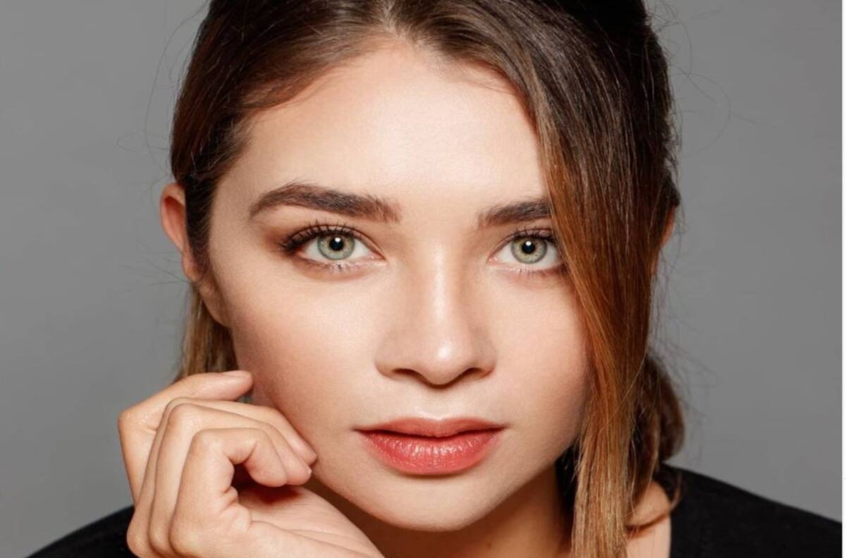 Daniela Luján se muestra al natural en redes y le llueven elogios
