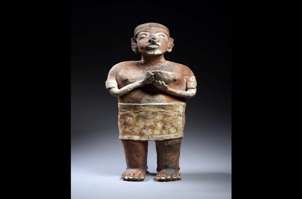 Arte prehispánico es subastado en París a pesar de petición del gobierno mexicano