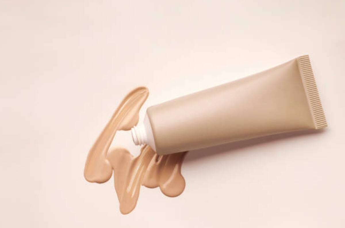 Belleza: Estas son 3 bases de maquillaje buenas, bonitas y baratas