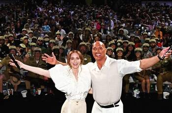 "The Rock" convenció a Emily Blunt de ser la protagonista del estreno de Disney: "Jungle Cruise"