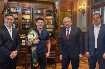 Brandon Moreno se reunió con AMLO en Palacio Nacional