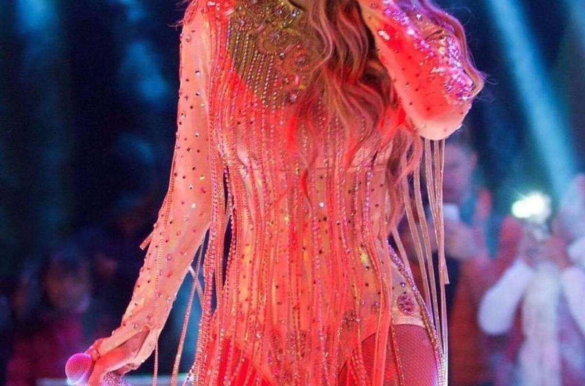 Ninel Conde promueve su gira por Estados Unidos a pesar de la fuga de su marido