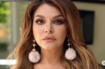 Itatí Cantoral publica foto con la hija de su ex Eduardo Santamarina