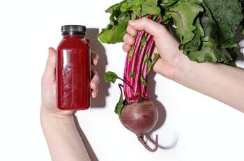Las ventajas de tomar jugo de betabel y más si eres deportista o quieres cuidar tu corazón