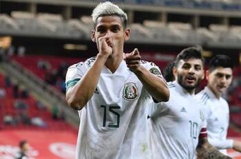 Nery Castillo: Yo ofrecí a Uriel Antuna al Olympiacos