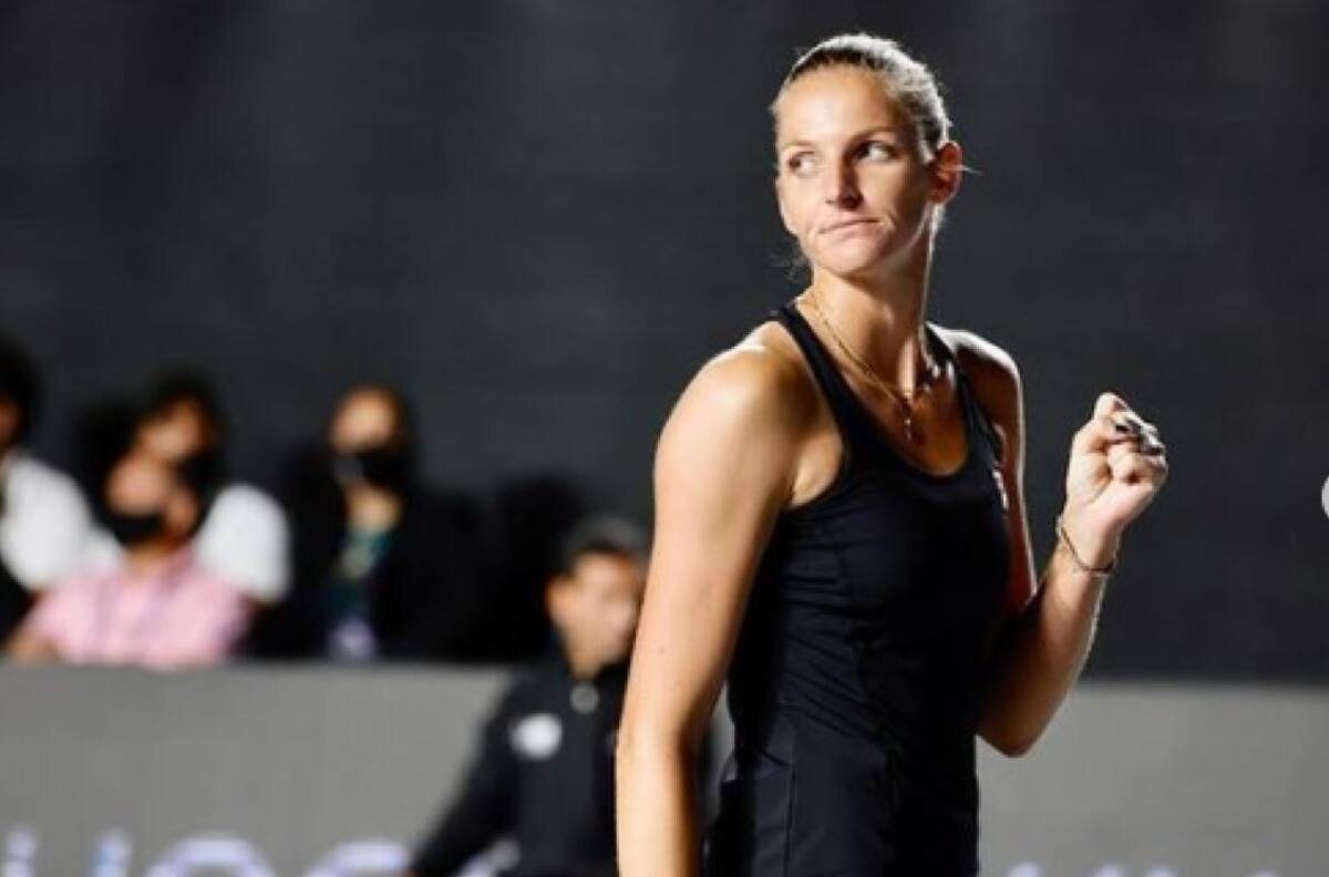 Pliskova y Kontaveit debutan con triunfo en el WTA Finals