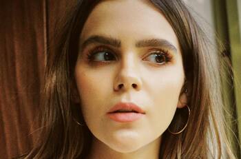 Yuya enloquece redes con fotos inéditas de las etapas de su embarazo