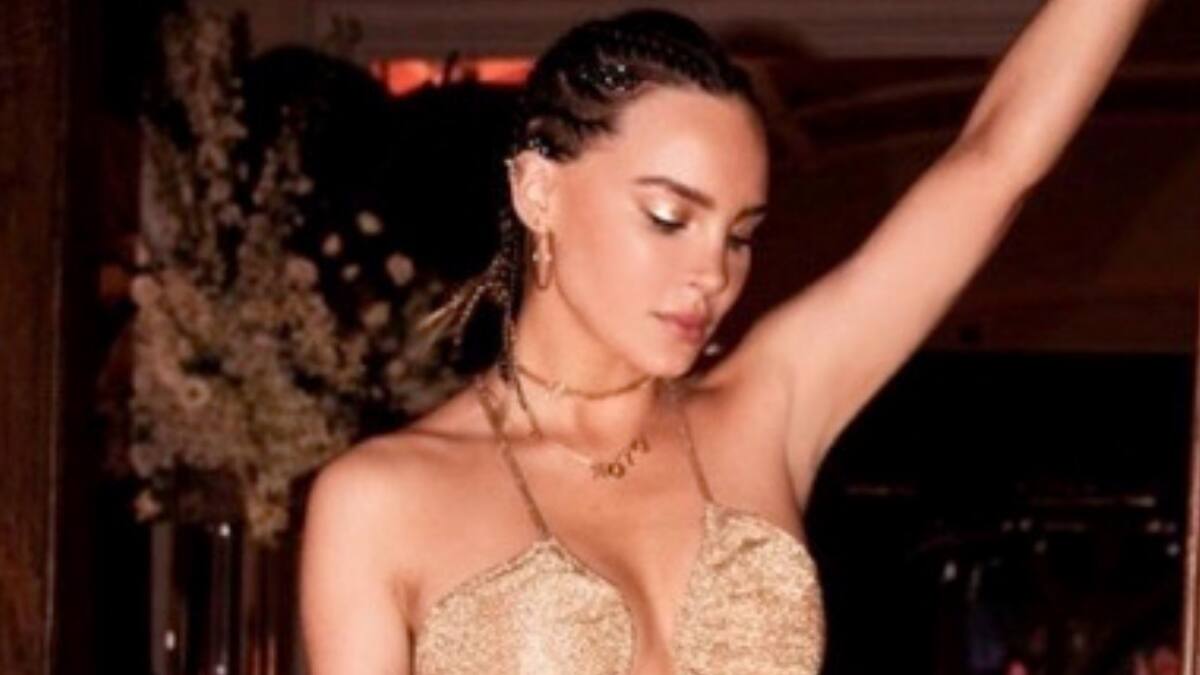 Belinda uso en la "Voz Kids" el look que vio triunfar a Kendall Jenner
