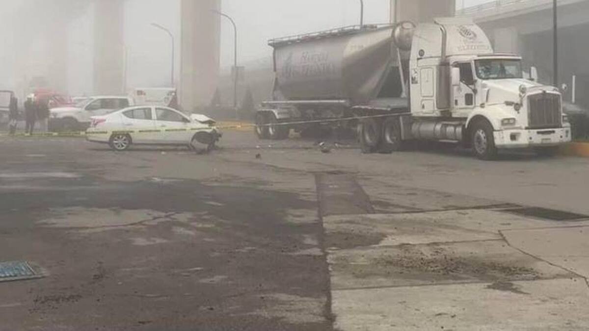 Hombre intenta huir sin pagar la gasolina y mata a despachador en la México-Toluca