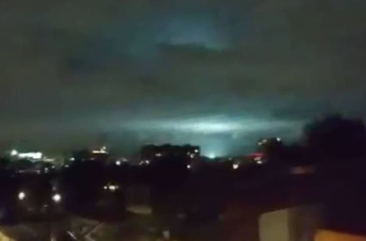 VIDEO | ¿Qué significan las luces que se vieron durante el sismo de esta madrugada en la CDMX?