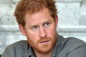 El príncipe Harry comparó la vida de la realeza con "The Truman Show" y "Living in a Zoo"