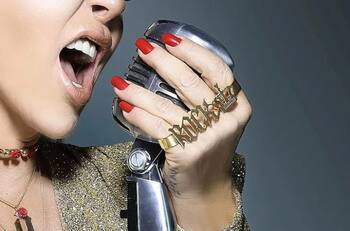 Alejandra Guzmán se defiende de los Pandora Papers, otro escándalo en su vida