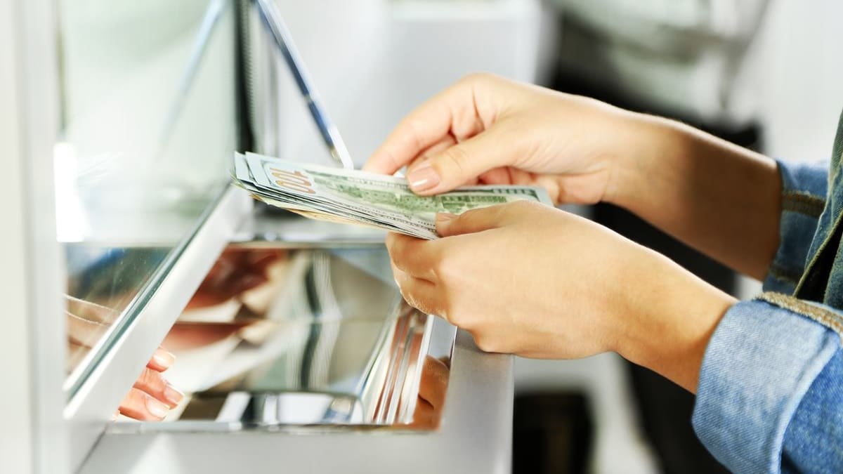 Leve baja aunque sigue estable: Este es el precio del dólar este 10 de marzo del 2021