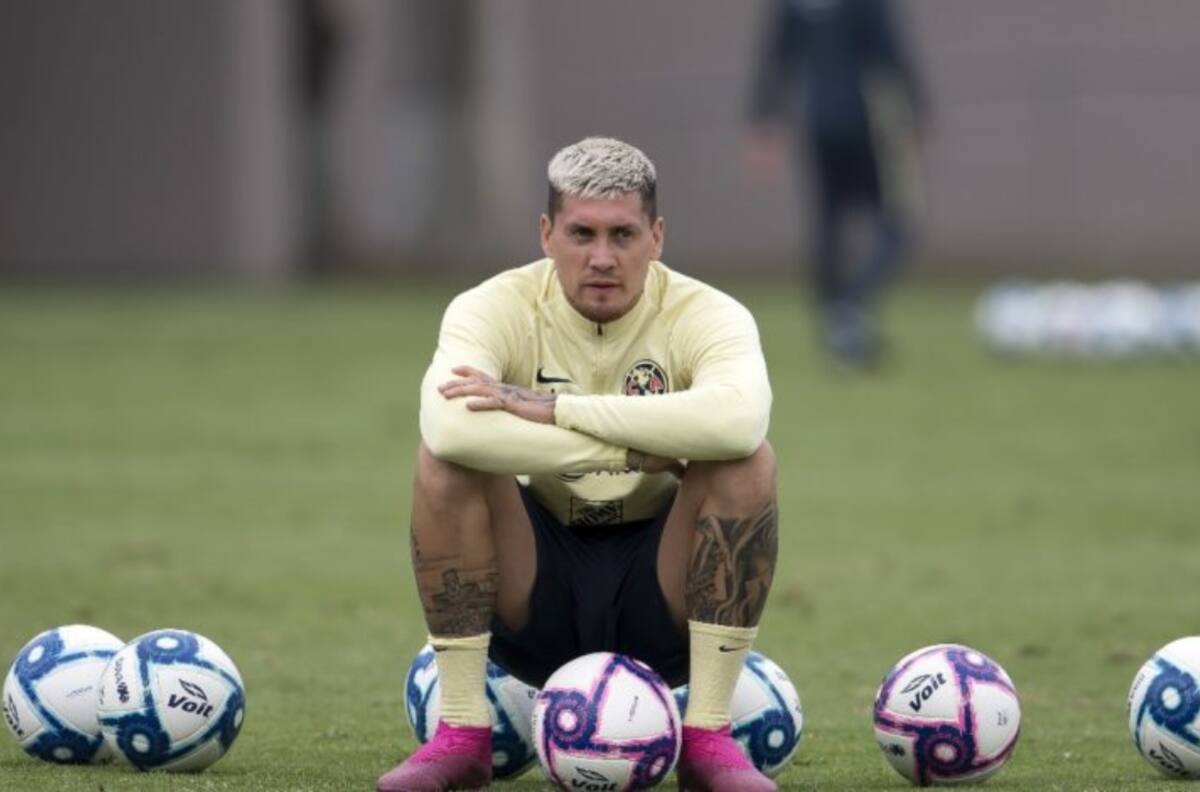 ¡En problemas! Necaxa analiza rechazar la contratación de Nico Castillo