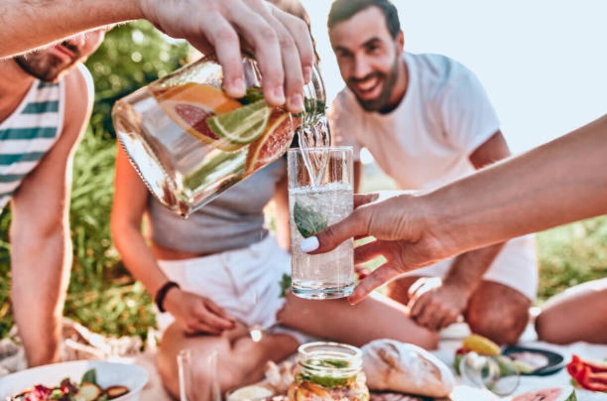 Conoce 5 bebidas para dejar de tomar café e iniciar el día con energía
