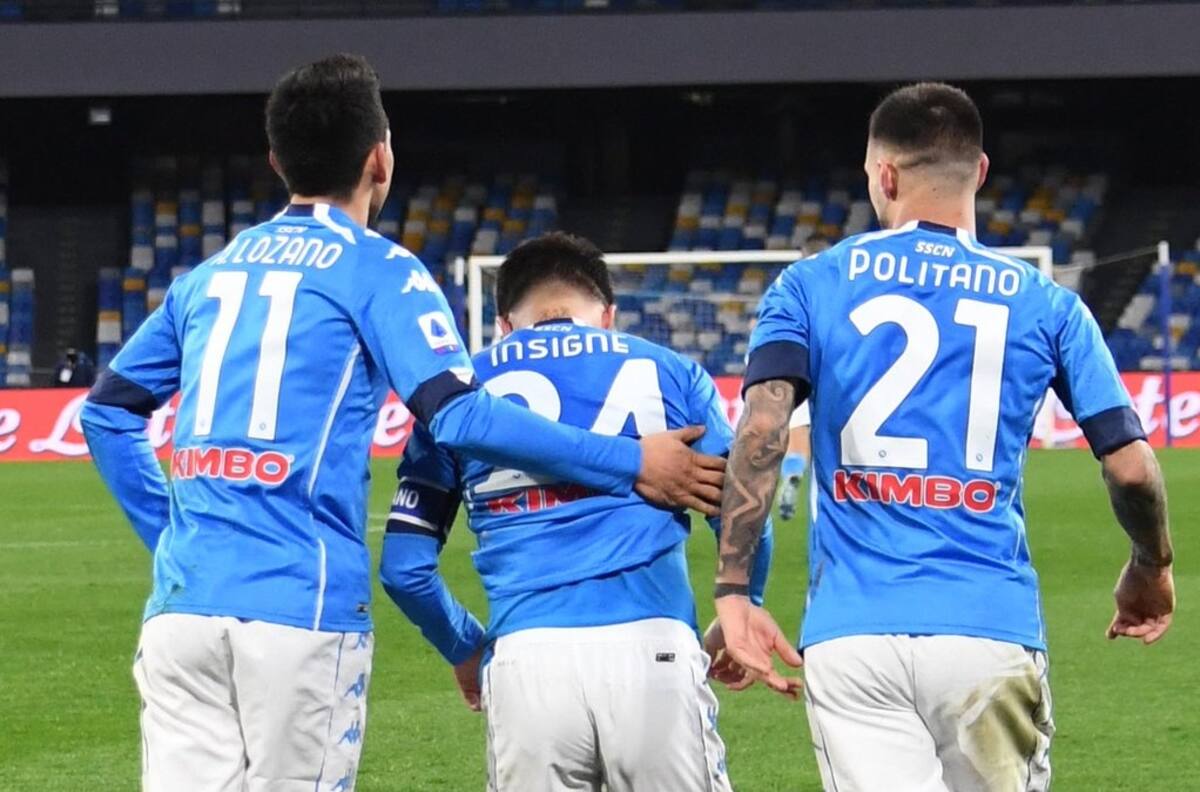Napoli de Hirving "Chucky" Lozano deja ir triunfo en último minuto