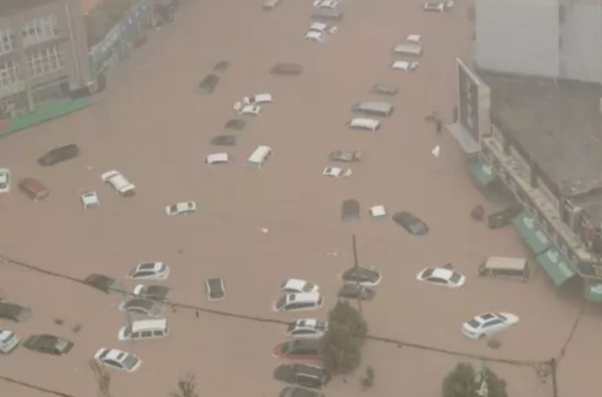Lluvias en China han dejado al menos 12 muertos y miles de evacuados